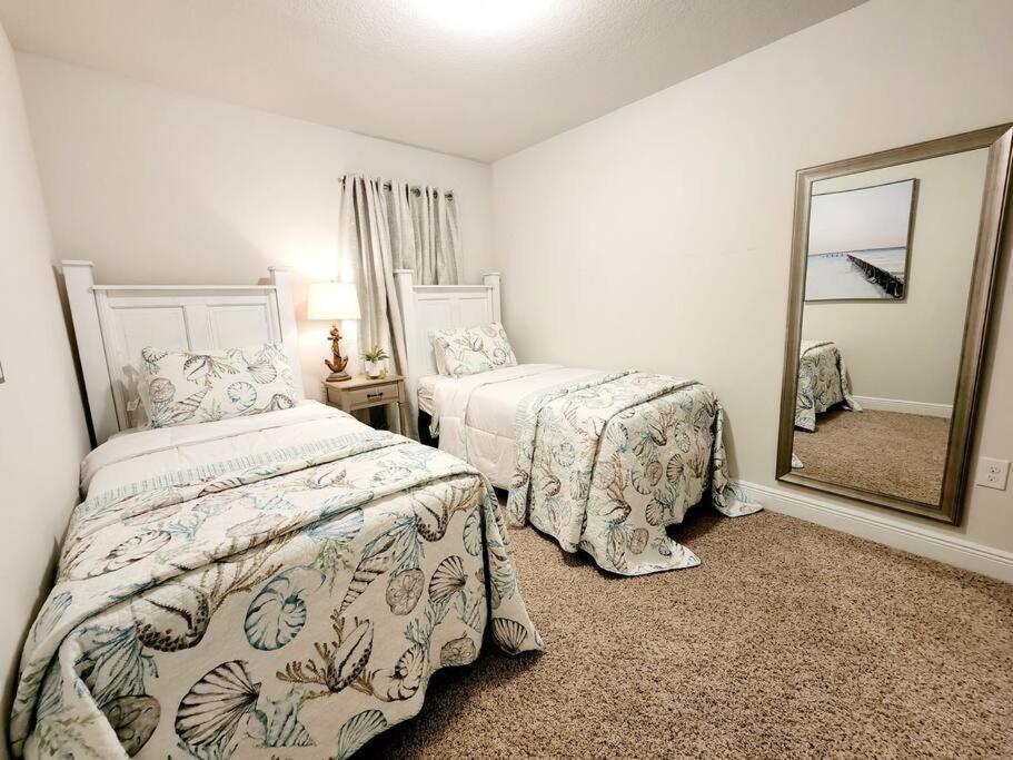 Entire Home- Gorgeous 3Br Townhome Pool, Grill, Washer, Dryer, 2 Free Drive Up Spaces Sleeps 6 Close To Everything Pcb! Panama City Beach Dış mekan fotoğraf
