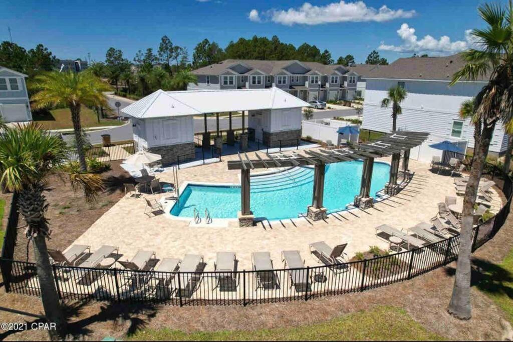 Entire Home- Gorgeous 3Br Townhome Pool, Grill, Washer, Dryer, 2 Free Drive Up Spaces Sleeps 6 Close To Everything Pcb! Panama City Beach Dış mekan fotoğraf